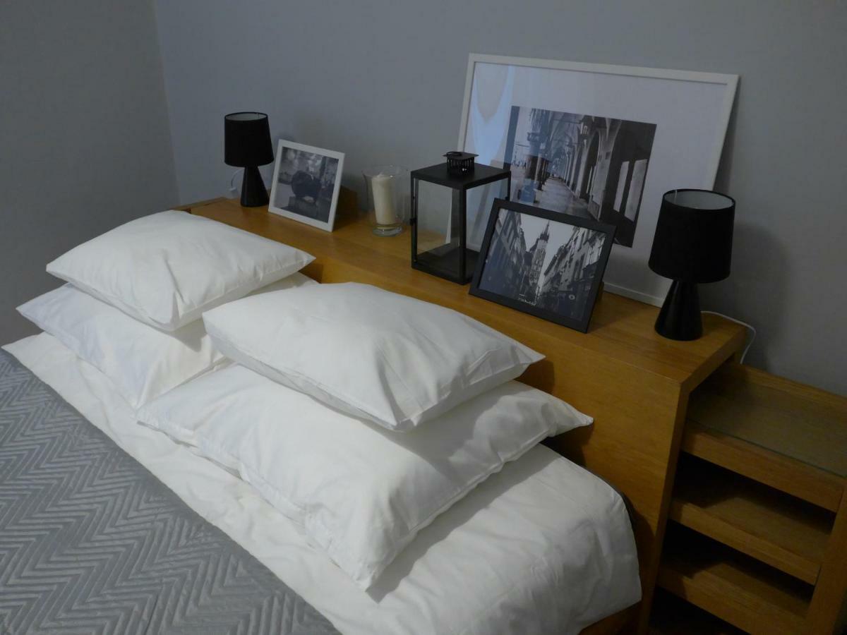 Apartament M15 Leilighet Krasków Eksteriør bilde